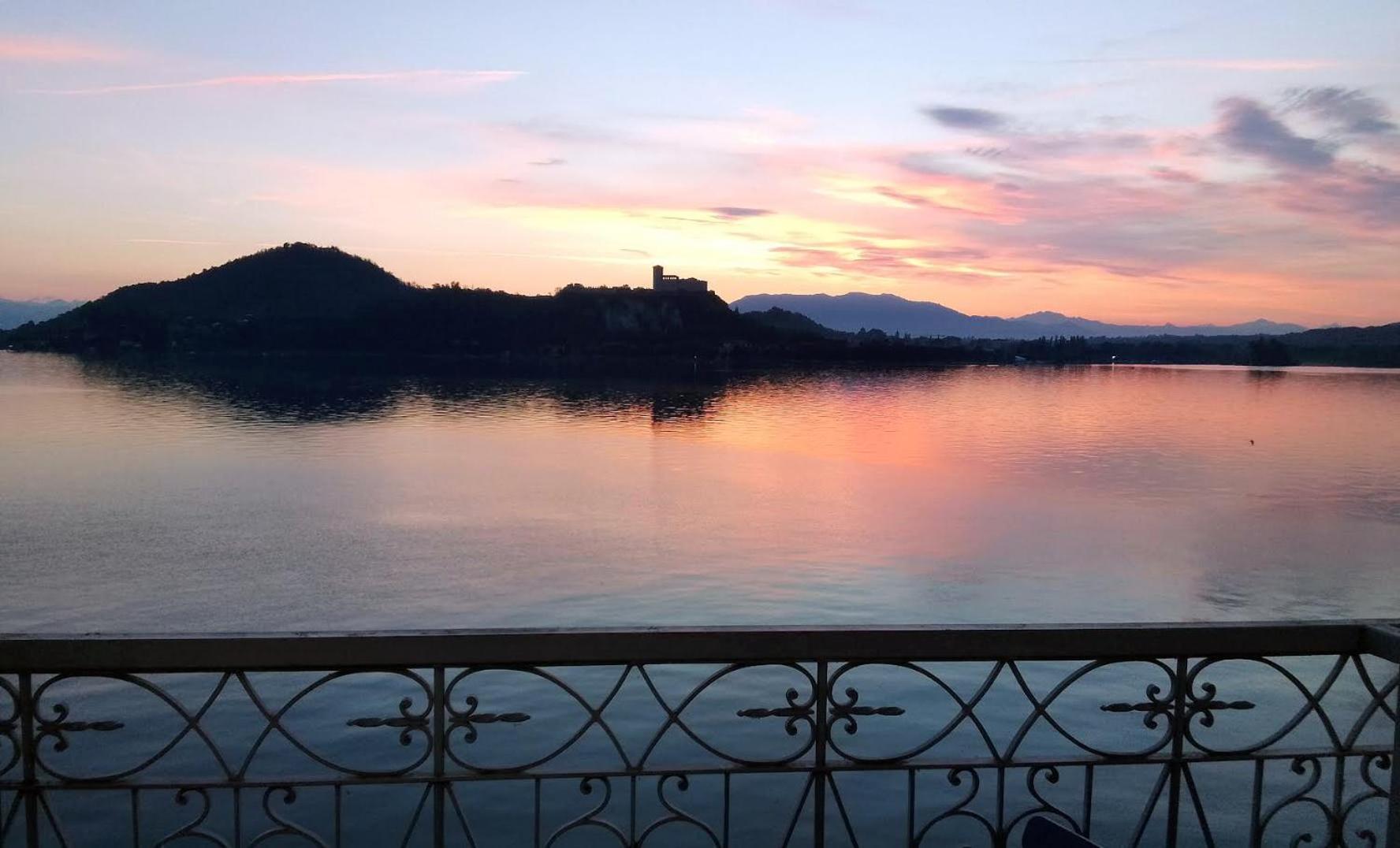 Fwl Romance On The Lake - Panorama Арона Экстерьер фото